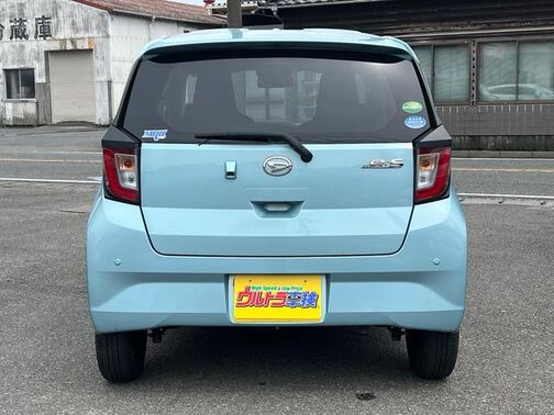 自社ローン実績１０００台以上！全国配車可能☆整備工場完備☆女性スタッフ対応☆全国故障対応